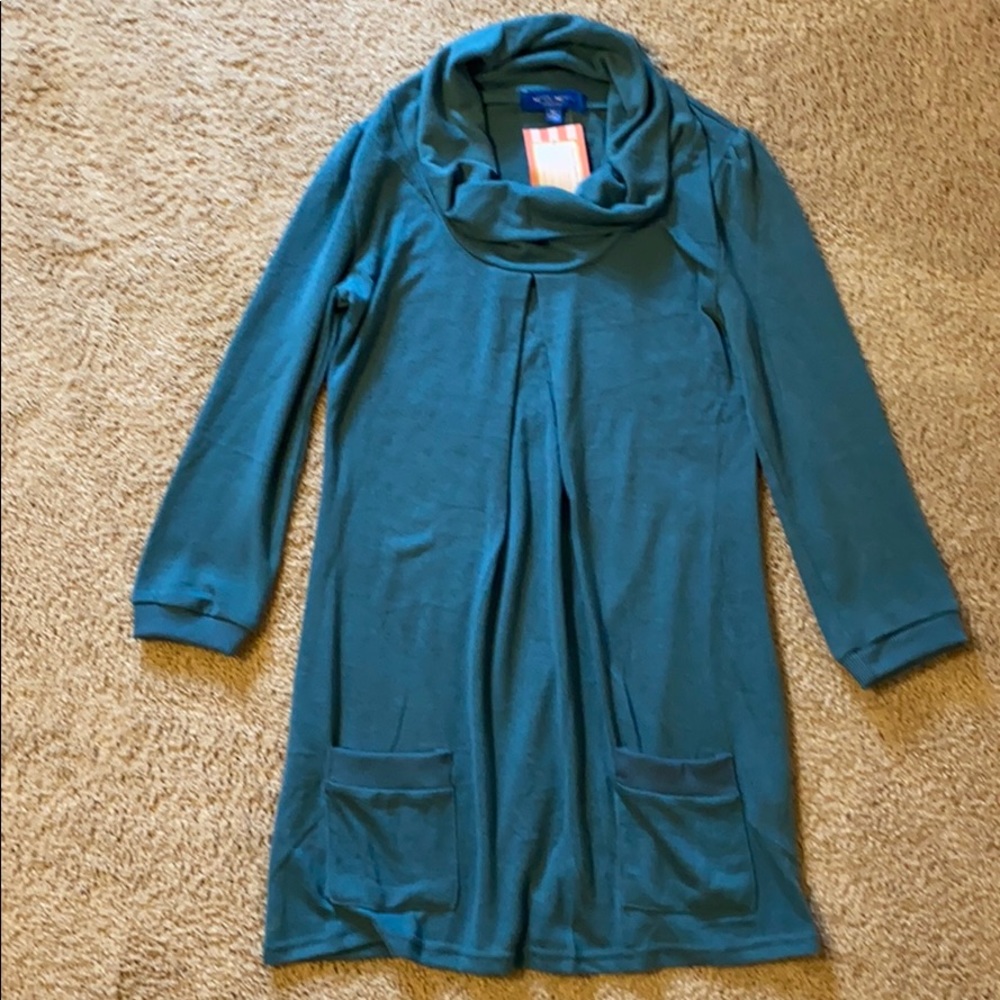 Boutique Tunic-length shawl collar sweater M NWT